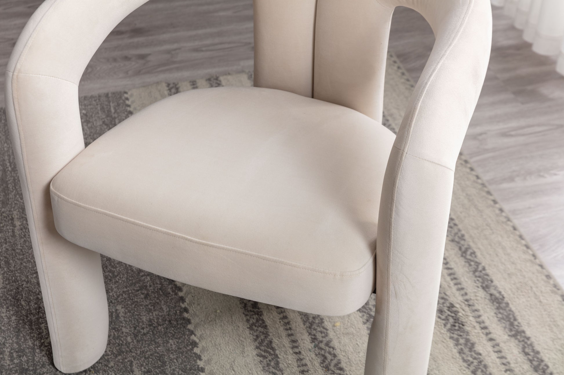 Contemporary Designed Velvet Fabric Upholstered Accent/Dining Chair /Barrel Side Chairs Kitchen Armchair for Living Room set of 2 (Beige Velvet) image 11