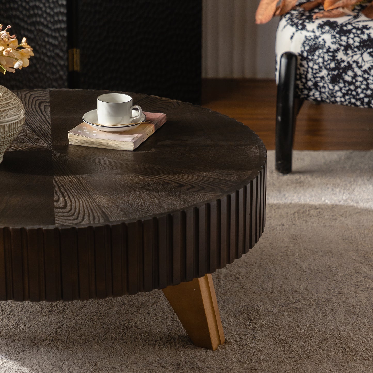 35.4 "Round Retro Coffee Table, Coffee Table Suitable For Coffee and Home Decor, Brown image 4
