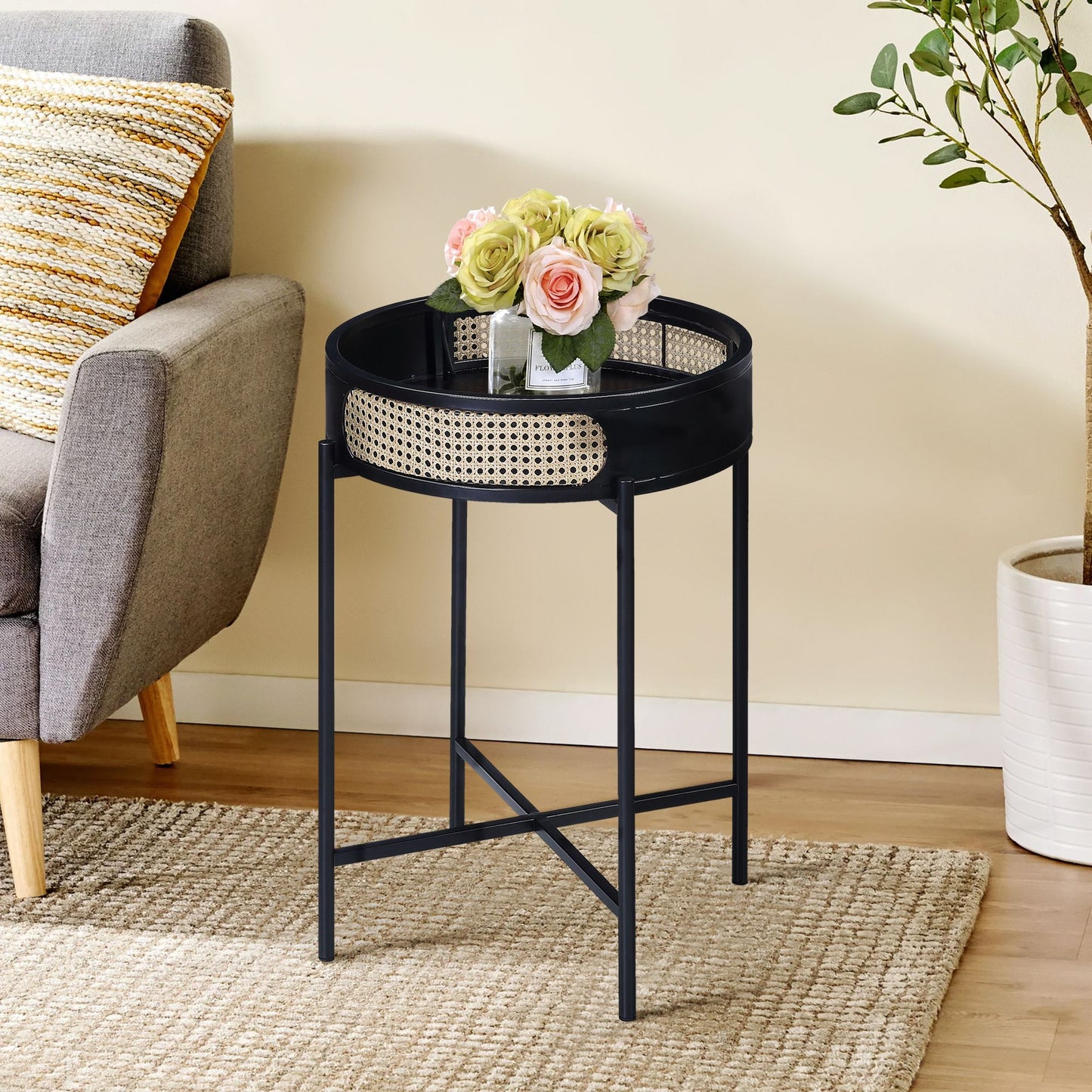Black End Table with Tray Top image 1