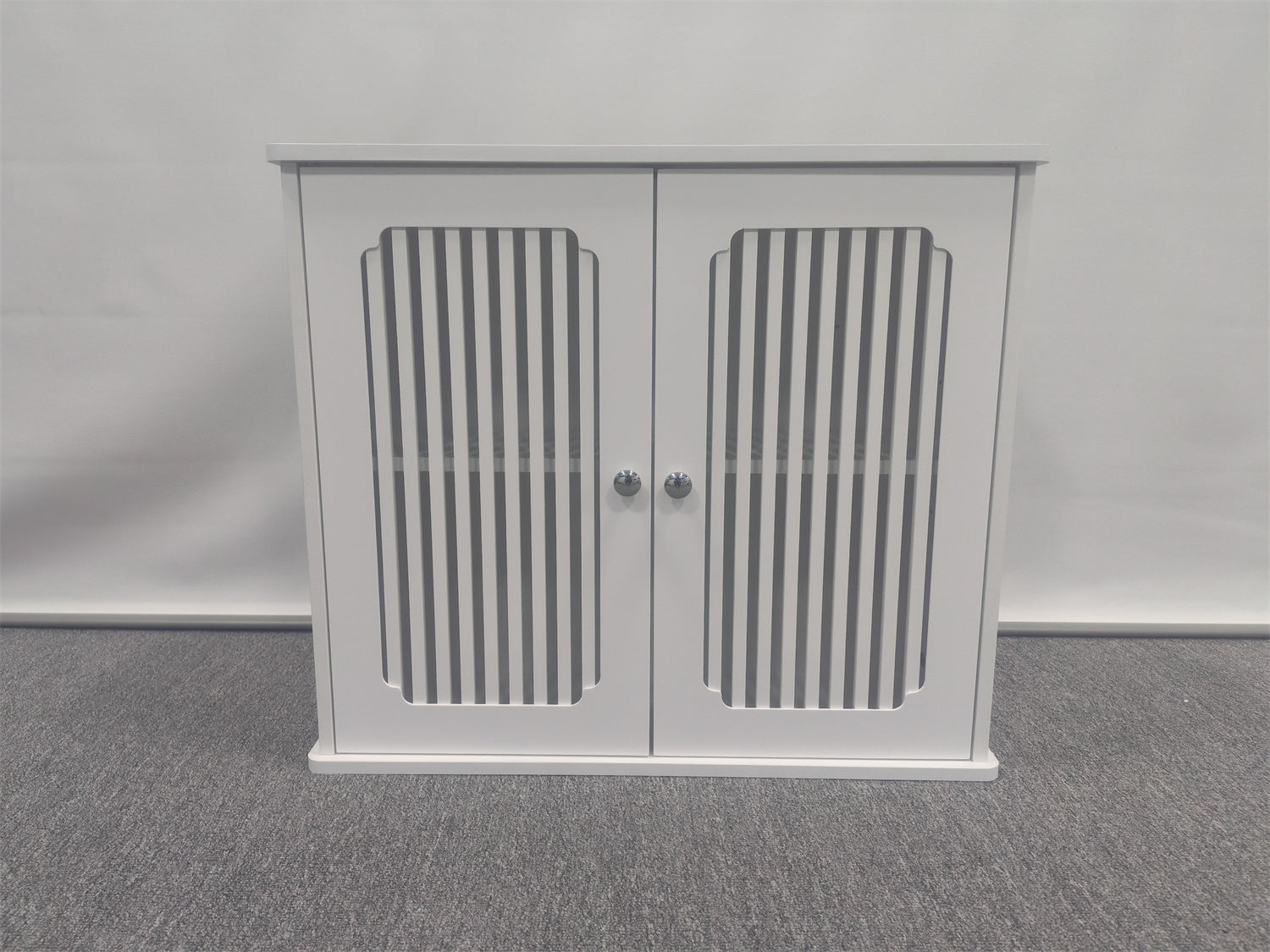 Bathroom wall-mounted cabinet, louvered double-door wall-mounted bathroom storage cabinet, practical medicine cabinet, household wall storage cabinet, white. image 4