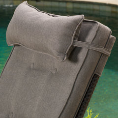 LIVERPOOL GAS RECLINER