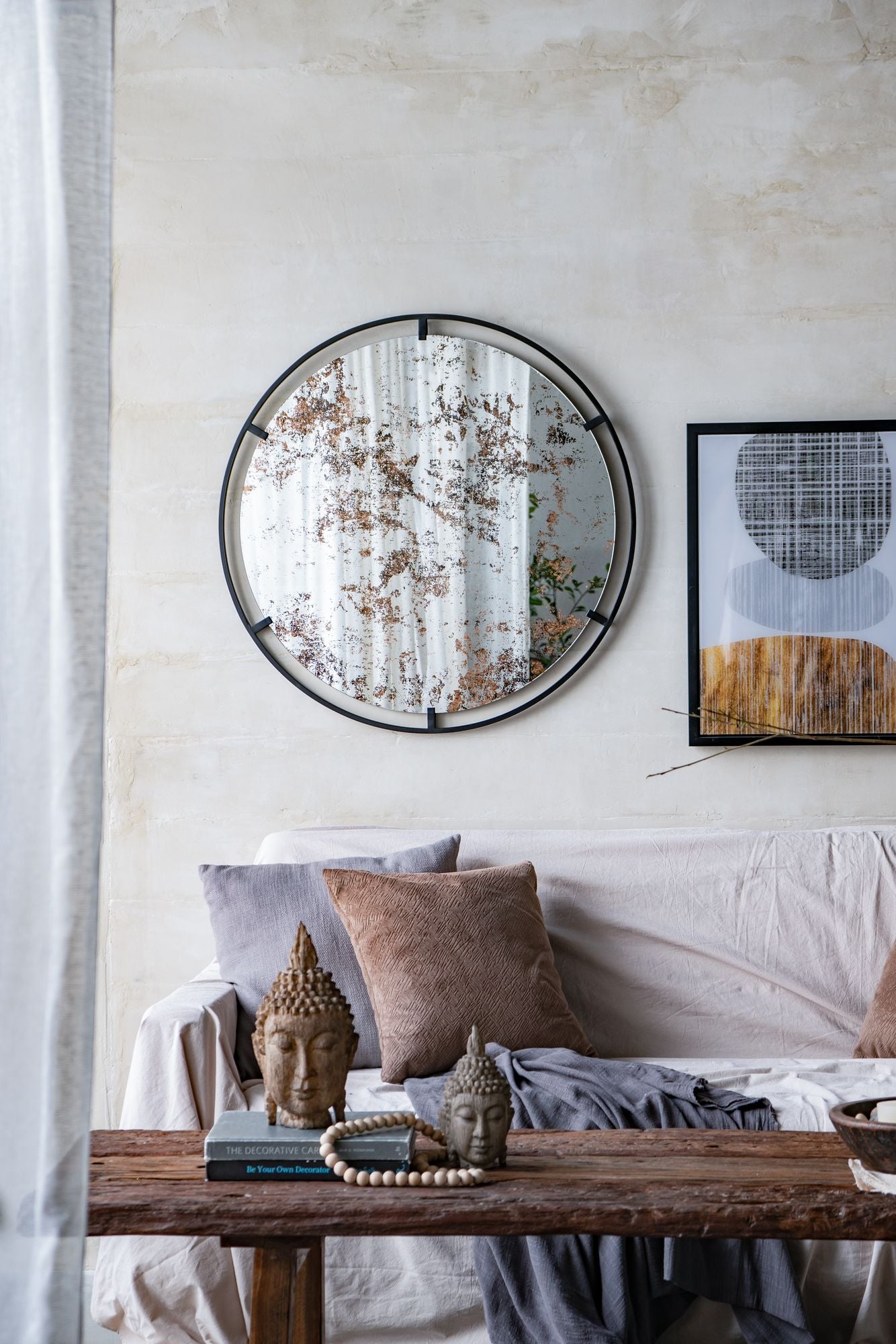 D31.5x0.5" Theodor Mirror with industrial design Round Mirror with Metal Frame for Wall Decor & Entryway Console Lean Ag image 16