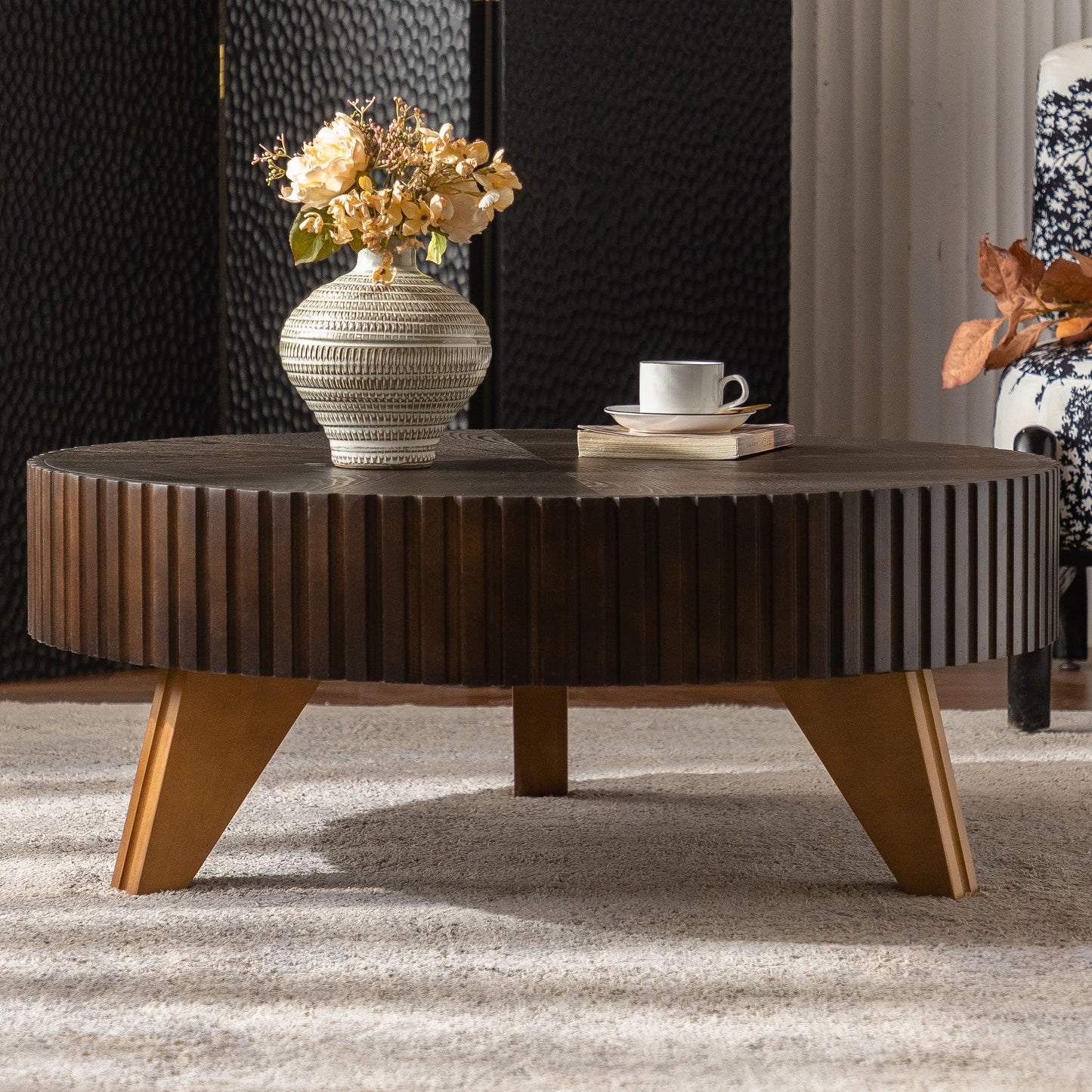 35.4 "Round Retro Coffee Table, Coffee Table Suitable For Coffee and Home Decor, Brown image 2