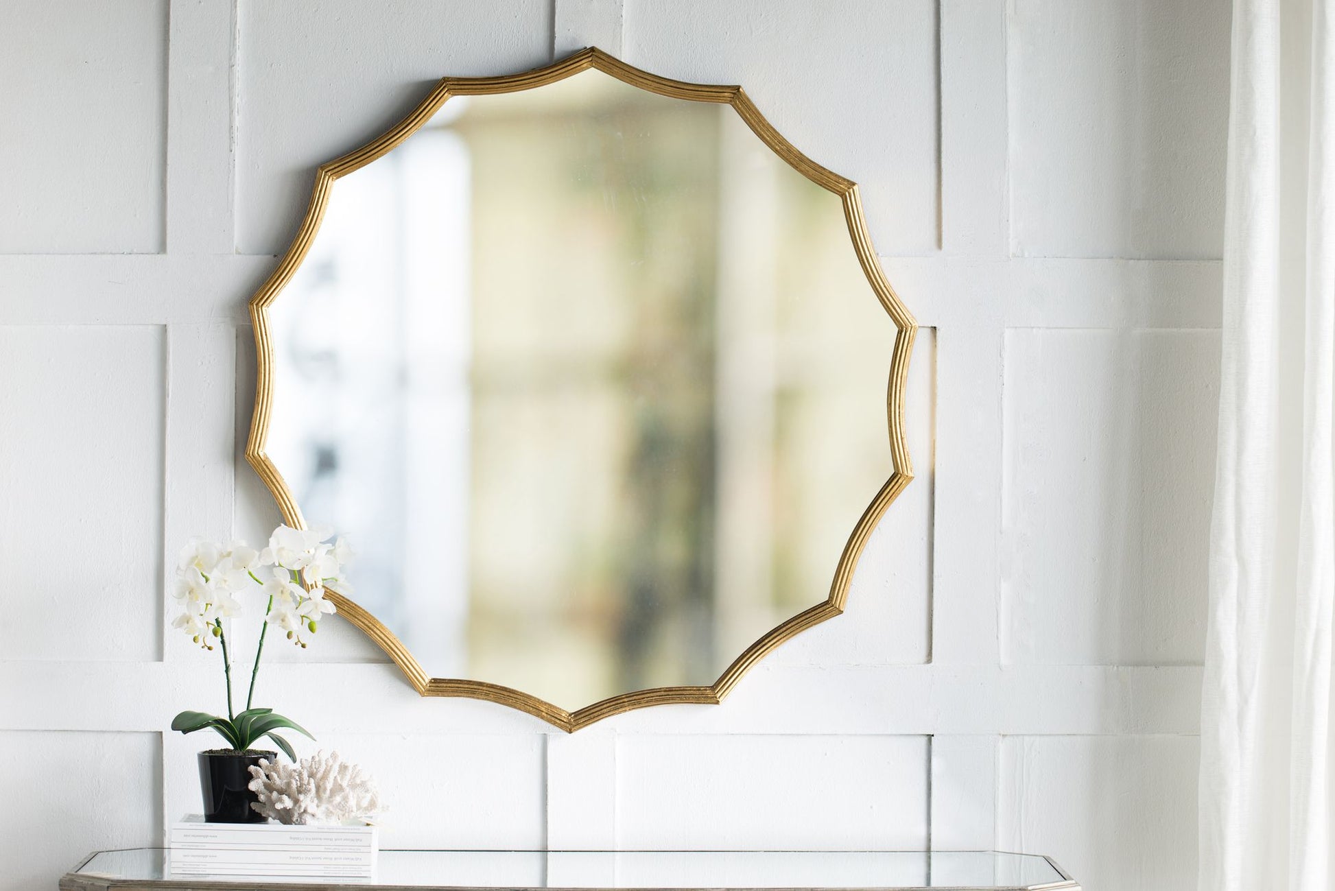 D40" Round Sunburst Wall Mirror with Gold Finish, Wall Decor Mirror for Entryway Bedroom Living Room image 6