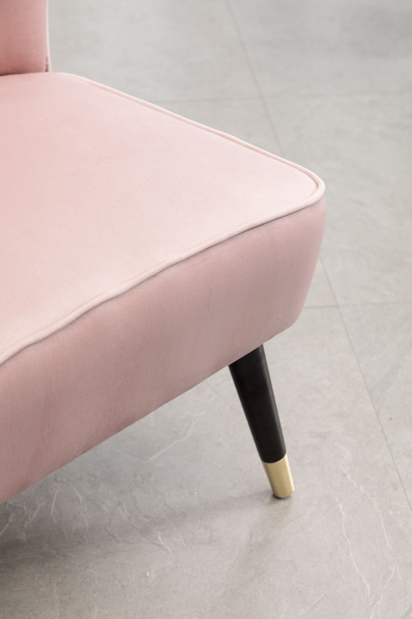 Elon Contemporary Velvet Upholstered Accent Chair, Pink image 12