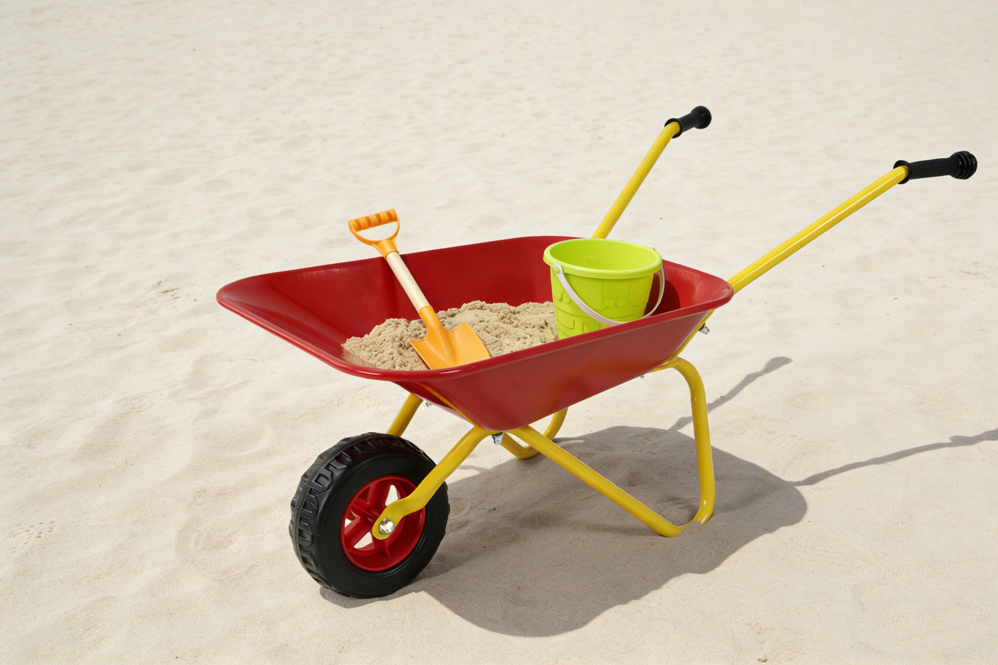 Children's metal wheelbarrow, Maximum load capacity: 33LBS,children's heavy wheelbarrow, metal structure wheelbarrow, steel tray, can be used in gardens, loading leaves, soil, sand, etc. (red) image 4