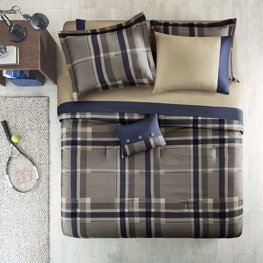 Full Plaid Comforter Set with Bed Sheets image 3