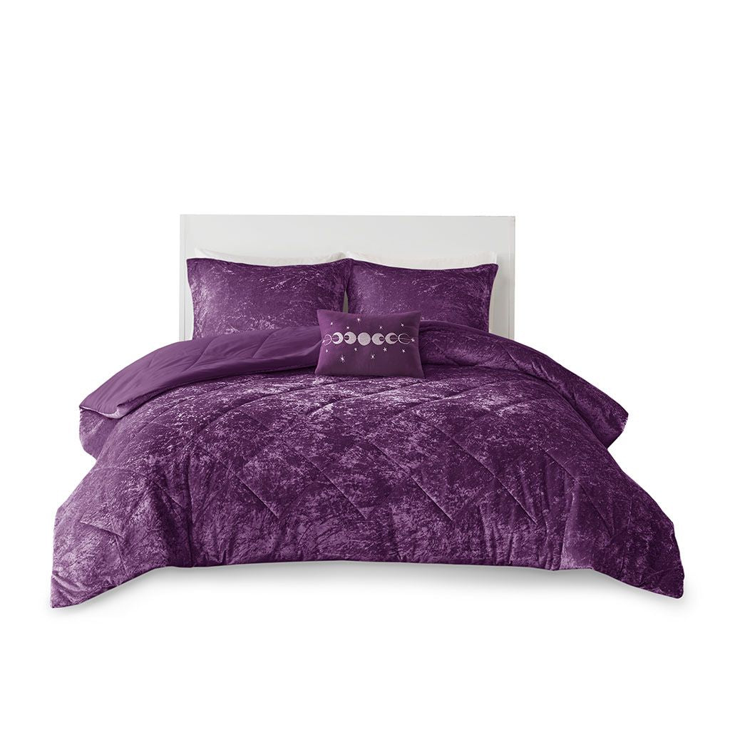 Full/Queen Velvet Comforter Set with Throw Pillow image 5