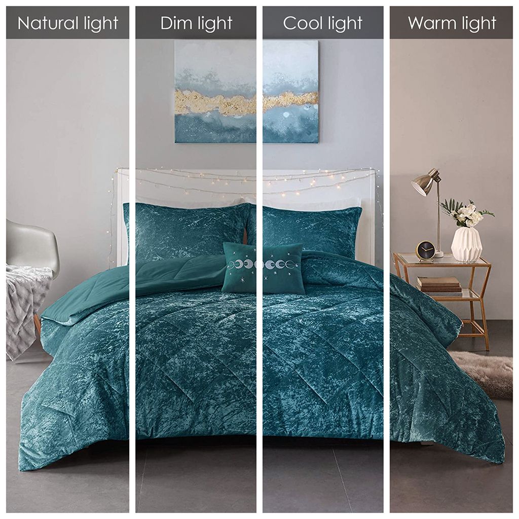 Full/Queen Velvet Comforter Set with Throw Pillow image 8
