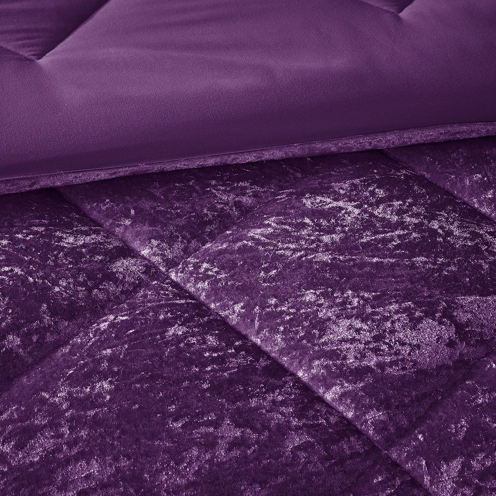 Full/Queen Velvet Comforter Set with Throw Pillow image 12