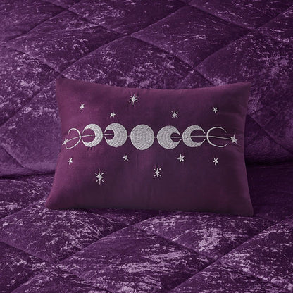 Full/Queen Velvet Comforter Set with Throw Pillow image 8