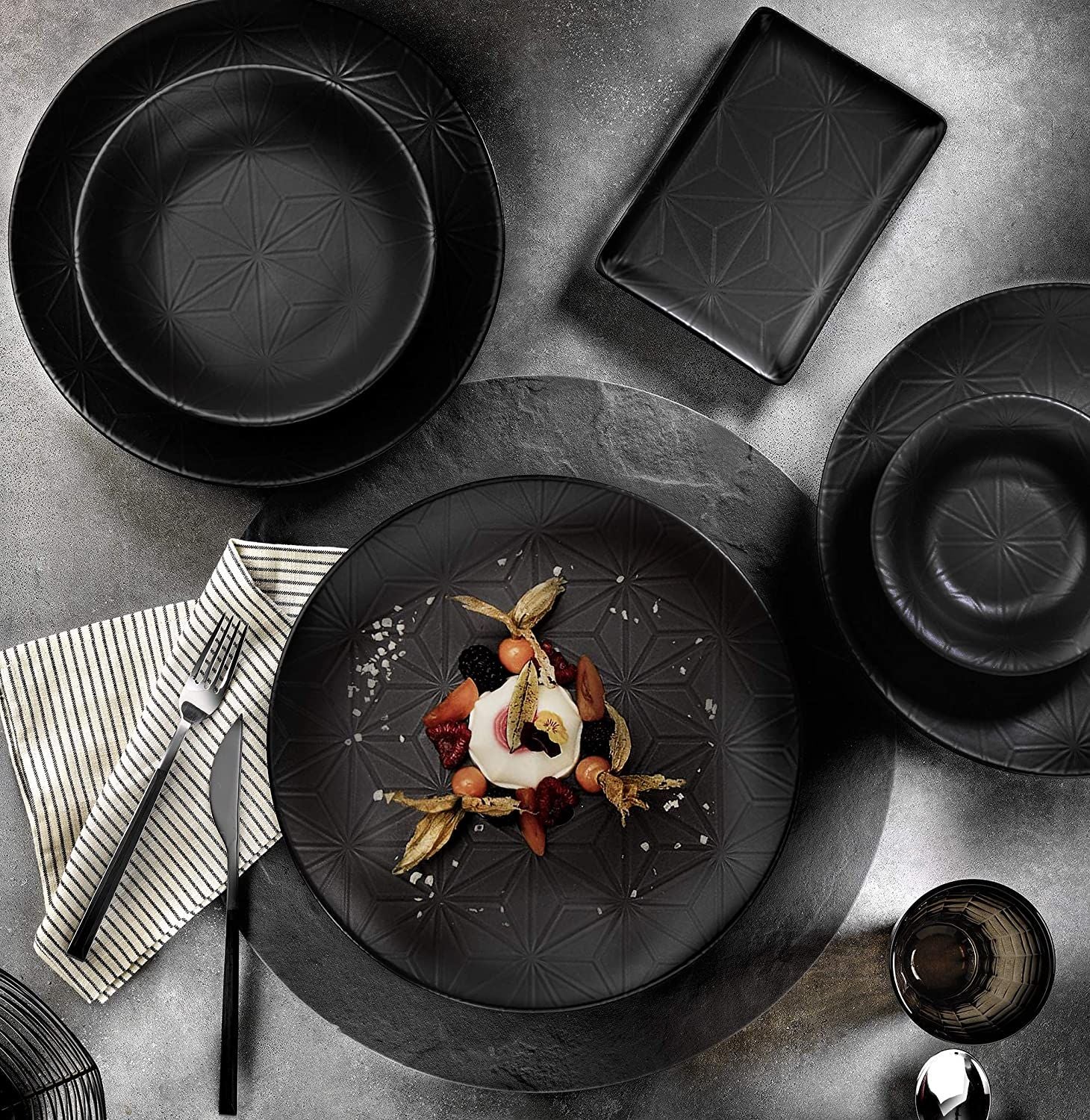 Fulya 12 Pieces Dinnerware Set image 1