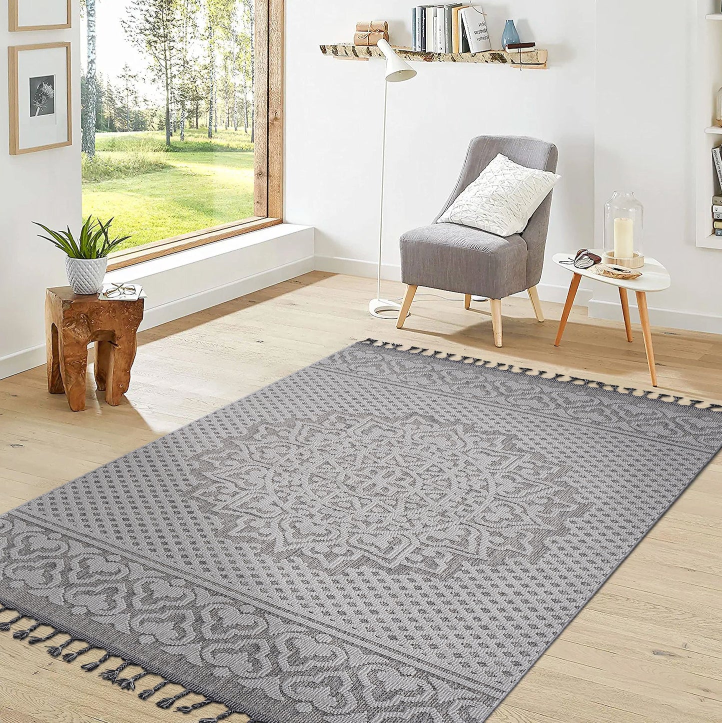 Guros Collection 8X10 Gray / White / Medallion Indoor / Outdoor Area Rug image 2