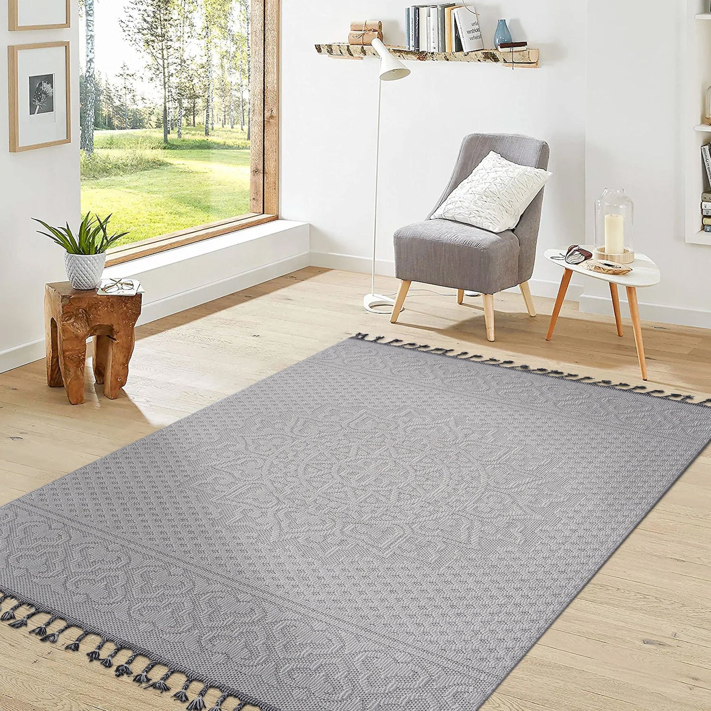 Guros Collection 8X10 White / Ivory / Medallion Indoor / Outdoor Area Rug image 2