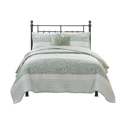 King/Cal King 4 Piece Seersucker Quilt Set with Throw Pillow image 9