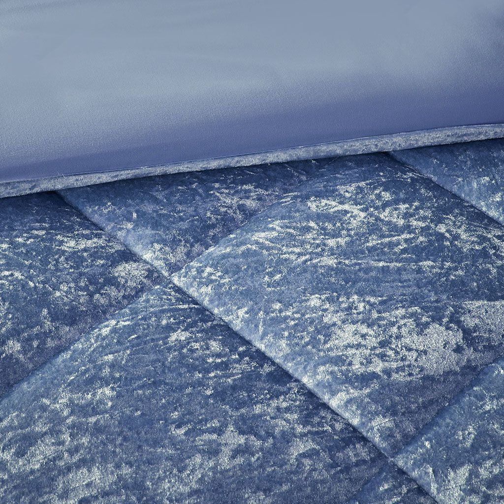 King/Cal King Velvet Duvet Cover Set with Throw Pillow image 12