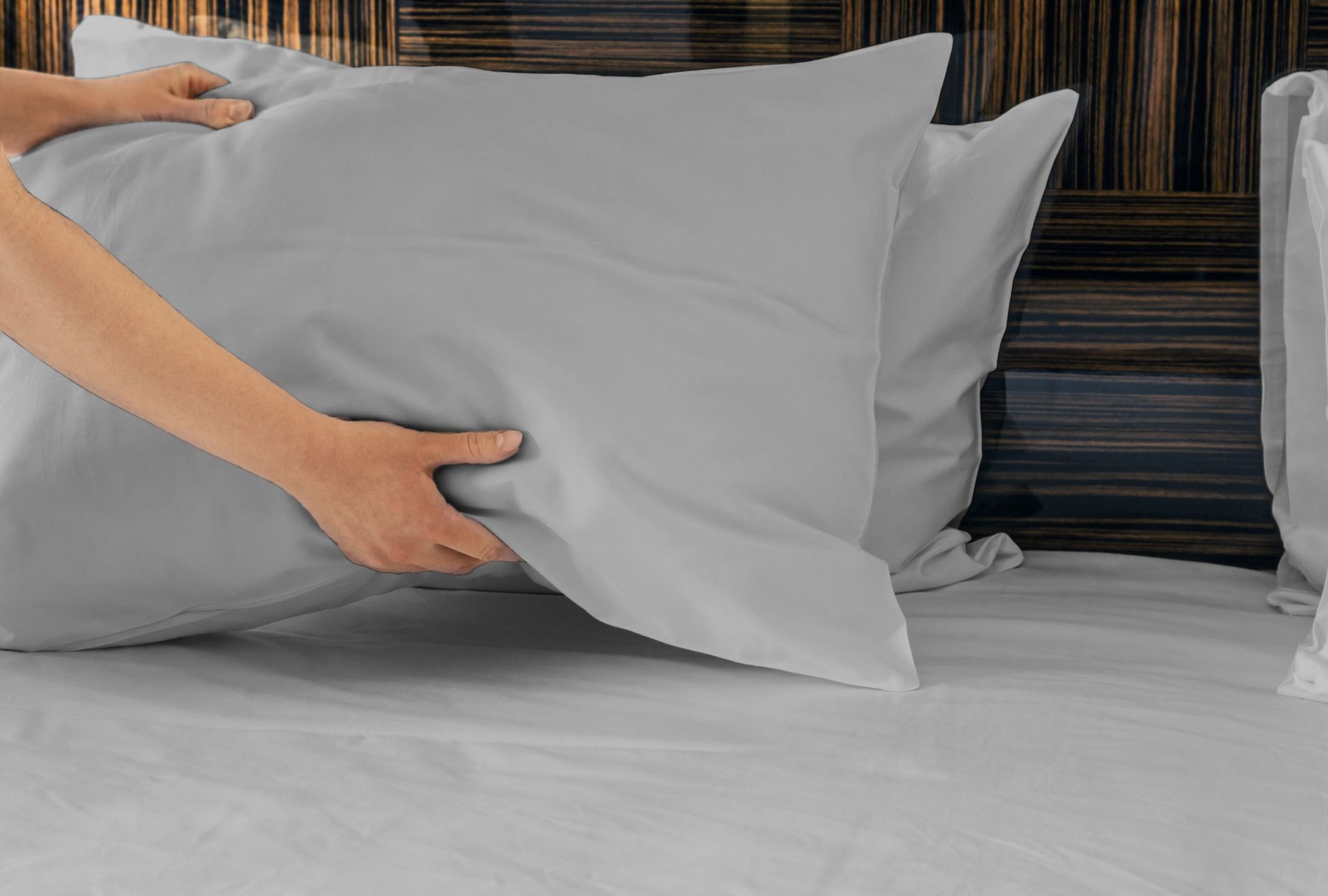 Luxuriously Soft 100% Viscose Derived from Bamboo 4-Piece sheet Set , Oeko-TEX Certified,California King - Lt Gray image 4