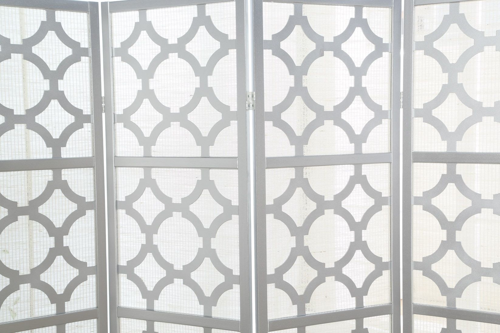 Quarterfoil infused Diamond Design 4-Panel Room Divider, Silver image 4
