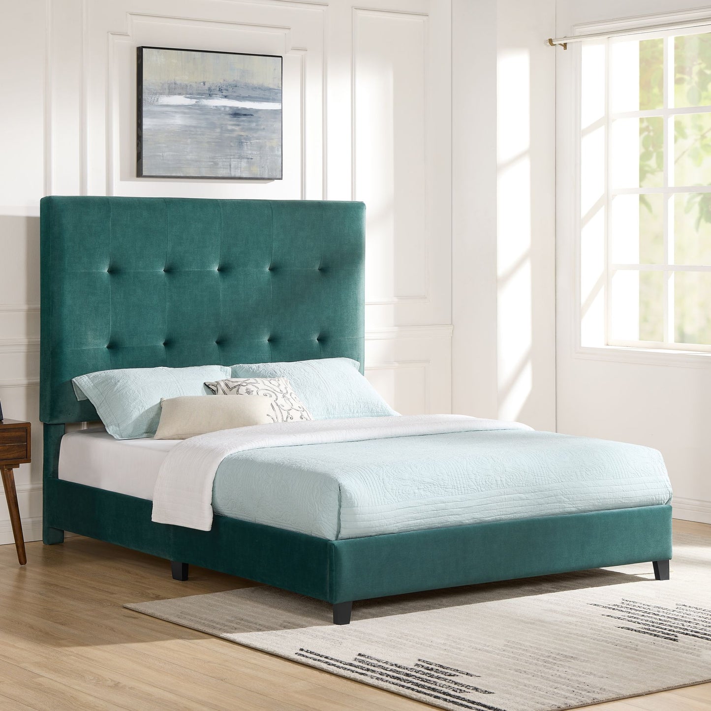 Queen Size Green Velvet Tufted Upholstered Platform Bed image 4