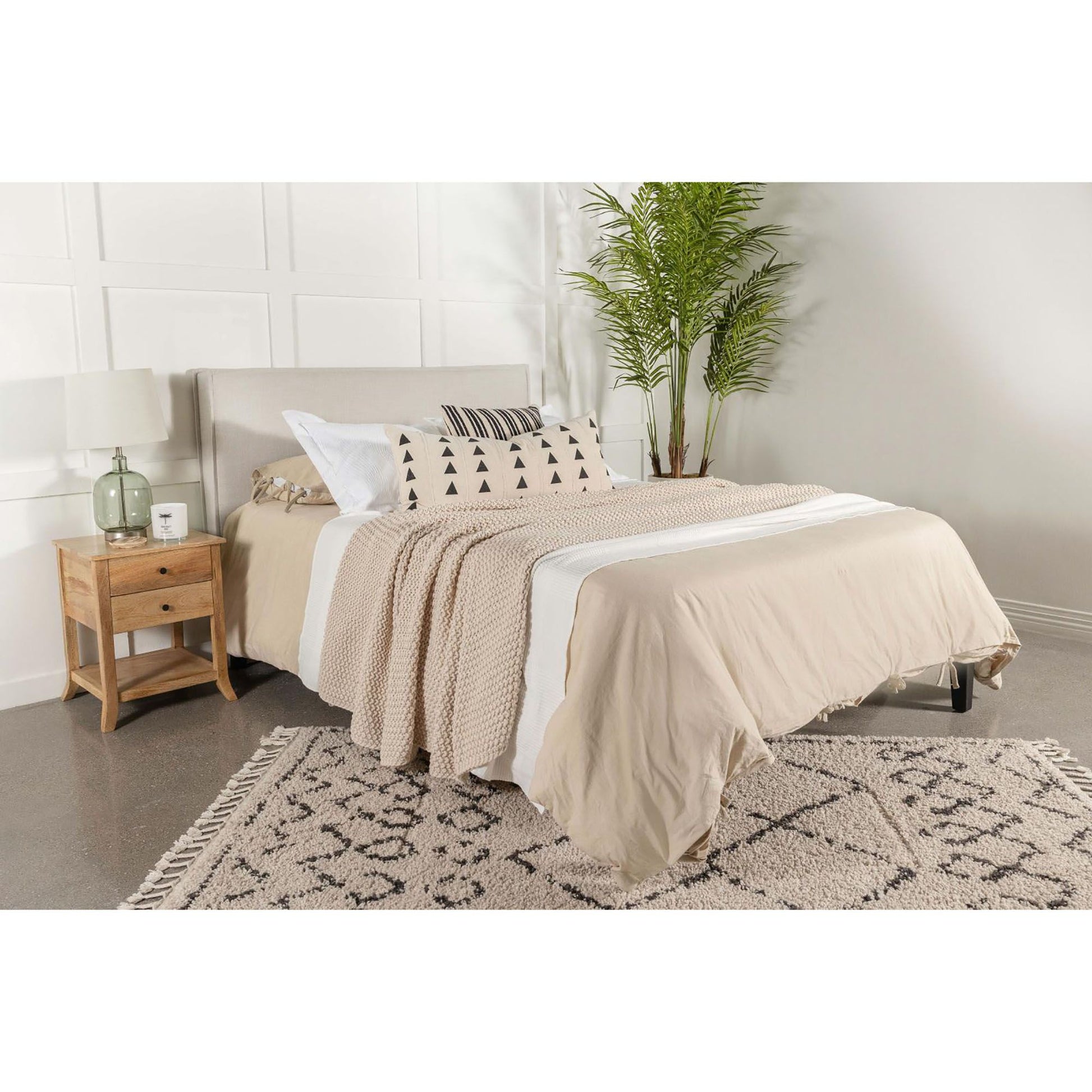 Sand Headboard with Flange Details image 9