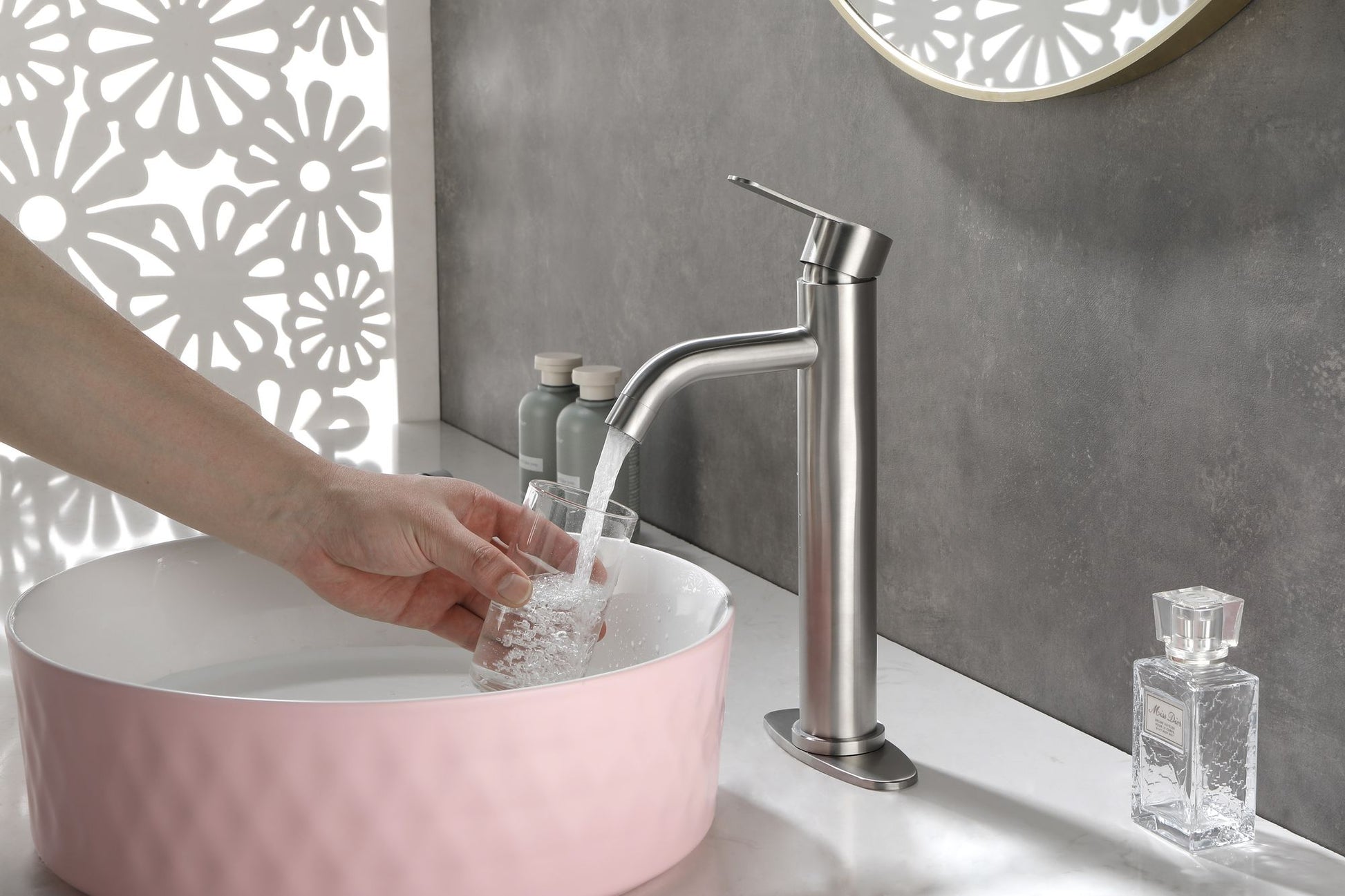 Single Handle Bathroom Vanity Sink Faucet image 10