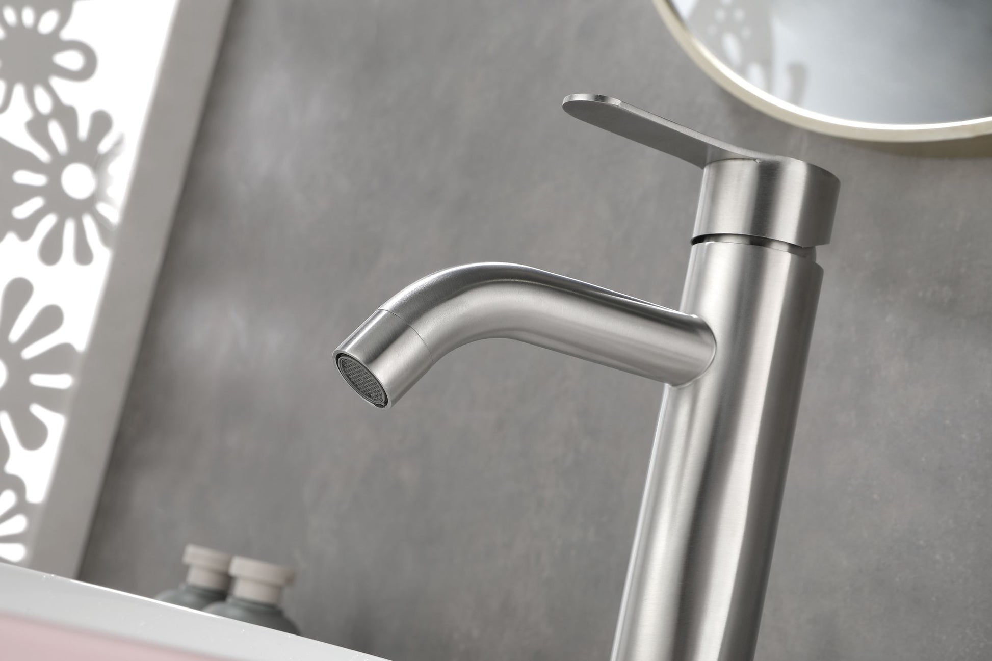 Single Handle Bathroom Vanity Sink Faucet image 8