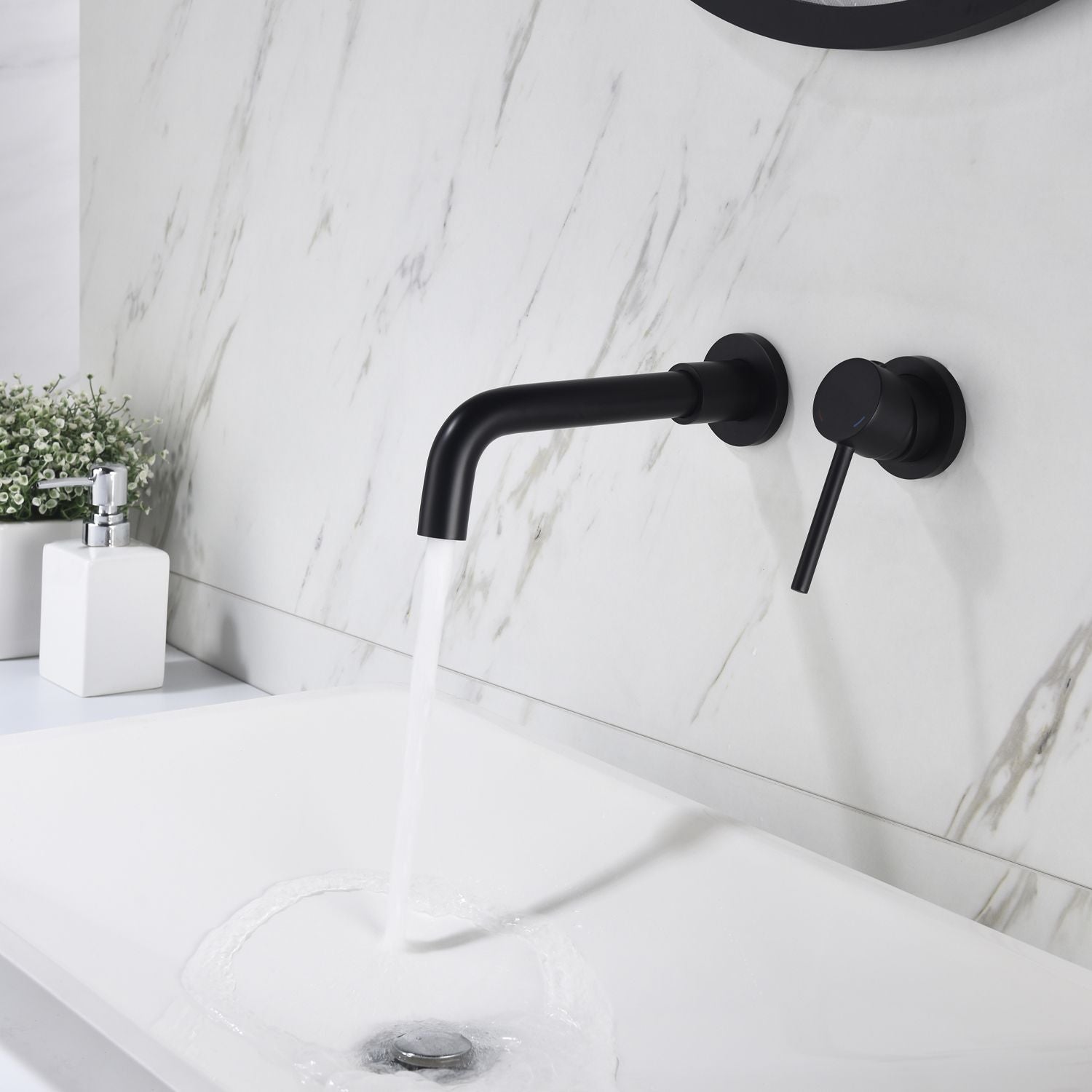 Single Lever Handle Wall Mounted Bathroom sink Faucet image 12