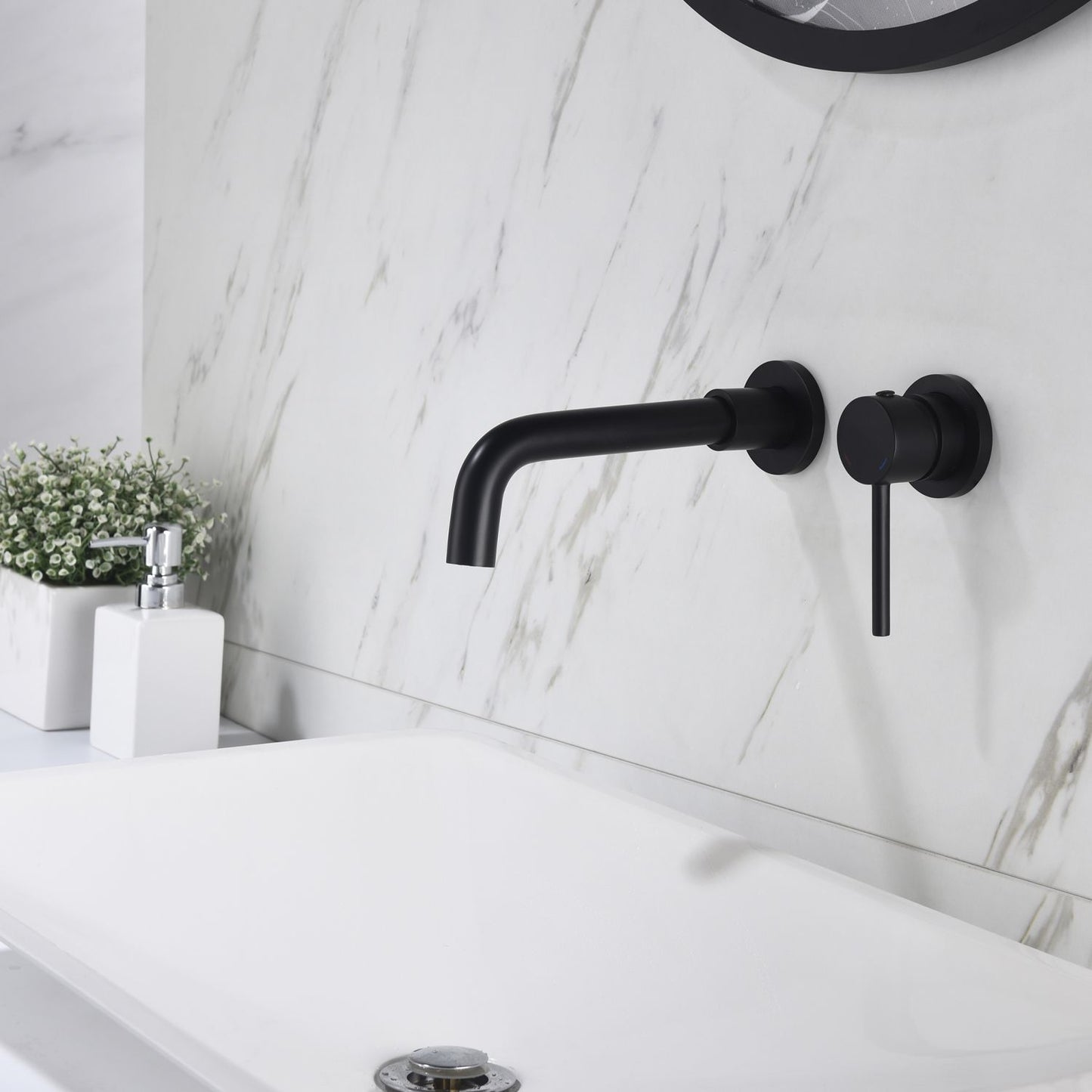 Single Lever Handle Wall Mounted Bathroom sink Faucet image 19