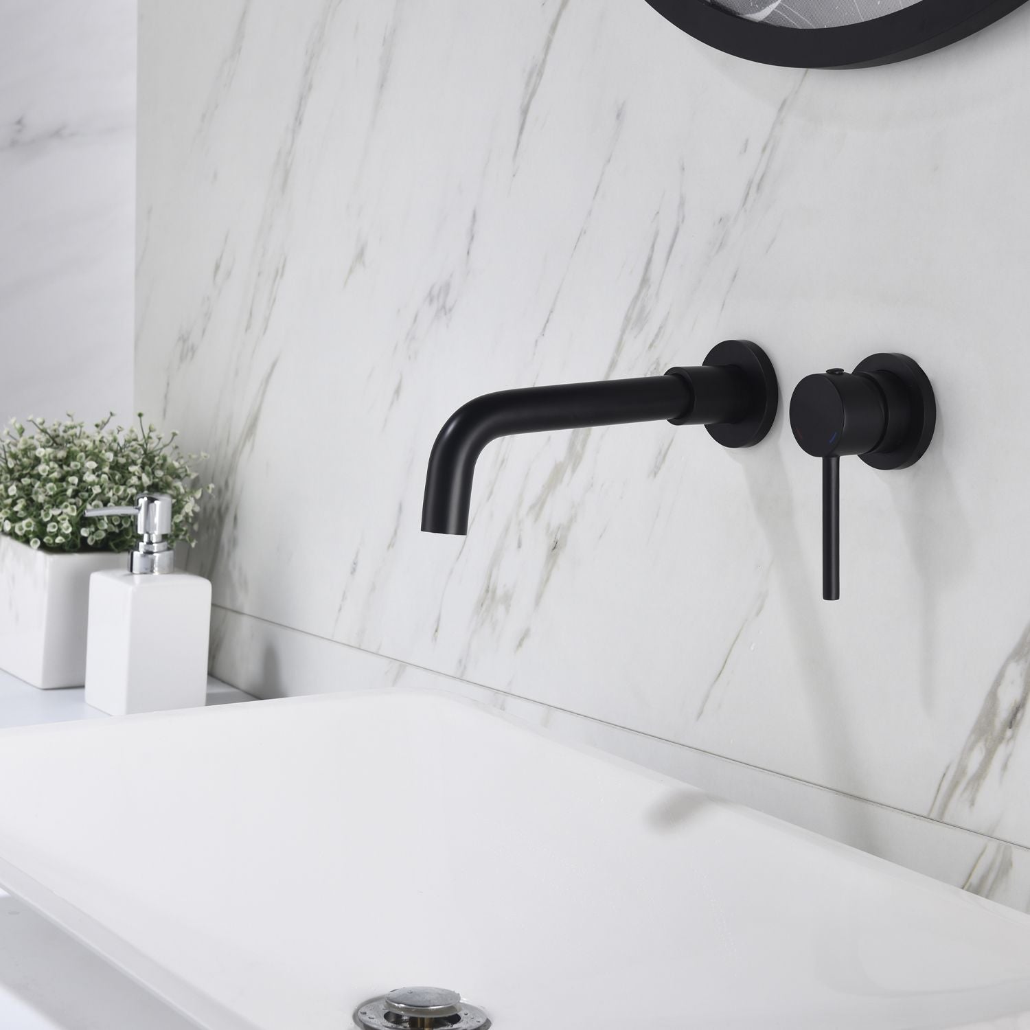 Single Lever Handle Wall Mounted Bathroom sink Faucet image 19
