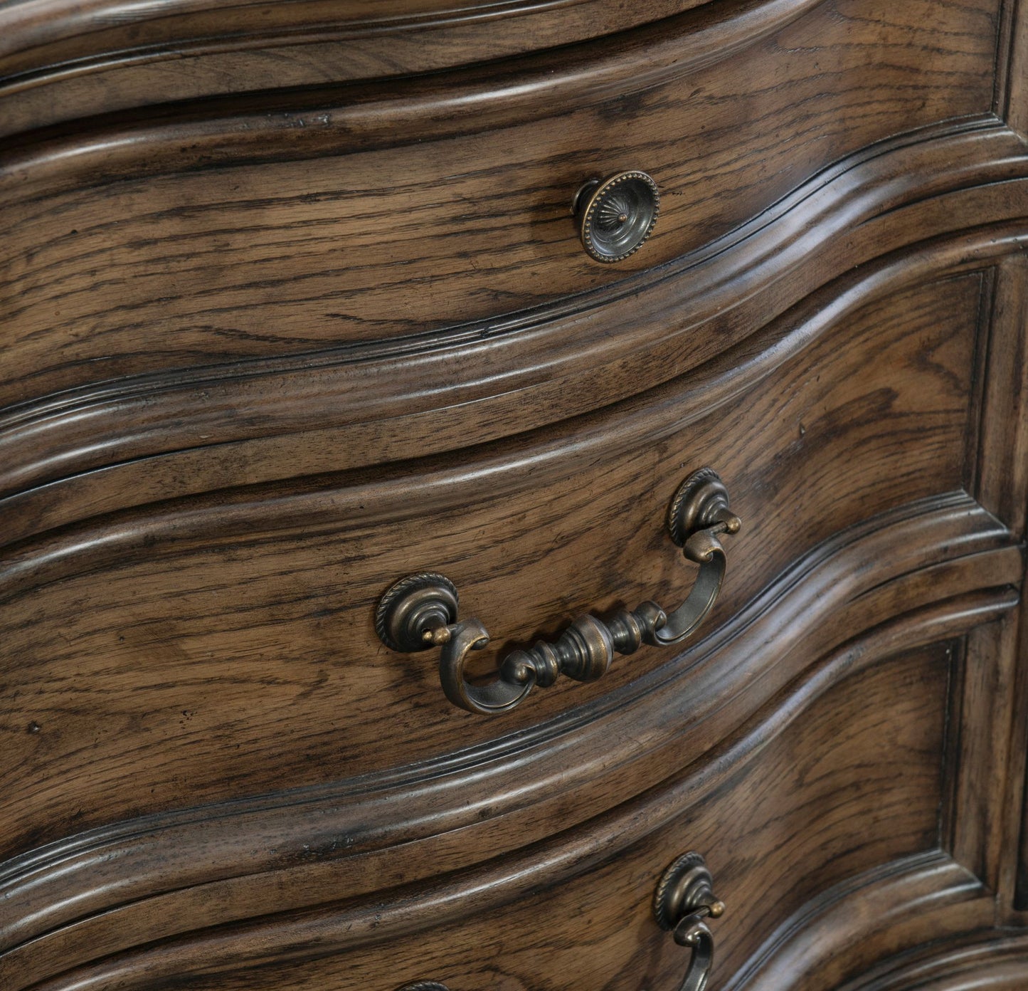 Traditional Nightstand of 3 Drawers Brown Oak Finish 1pc Bedside Table Wooden Formal Bedroom Furniture Decorative Drawer image 5