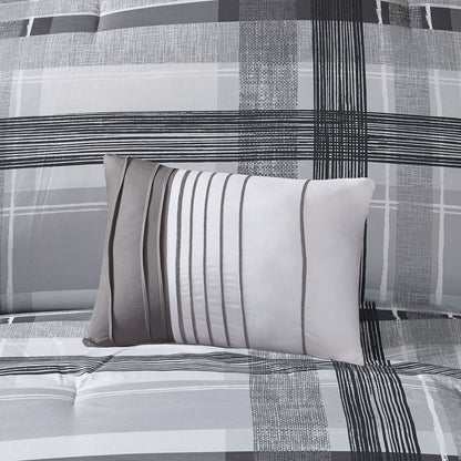 Twin/Twin XL Plaid Comforter Set image 7