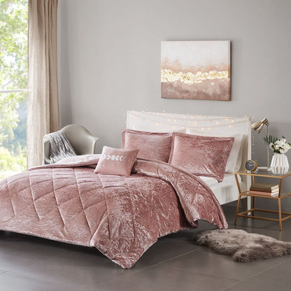 Twin/Twin XL Velvet Comforter Set with Throw Pillow image 1