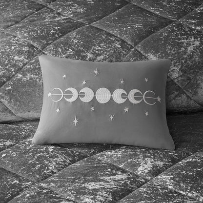 Twin/Twin XL Velvet Comforter Set with Throw Pillow image 11