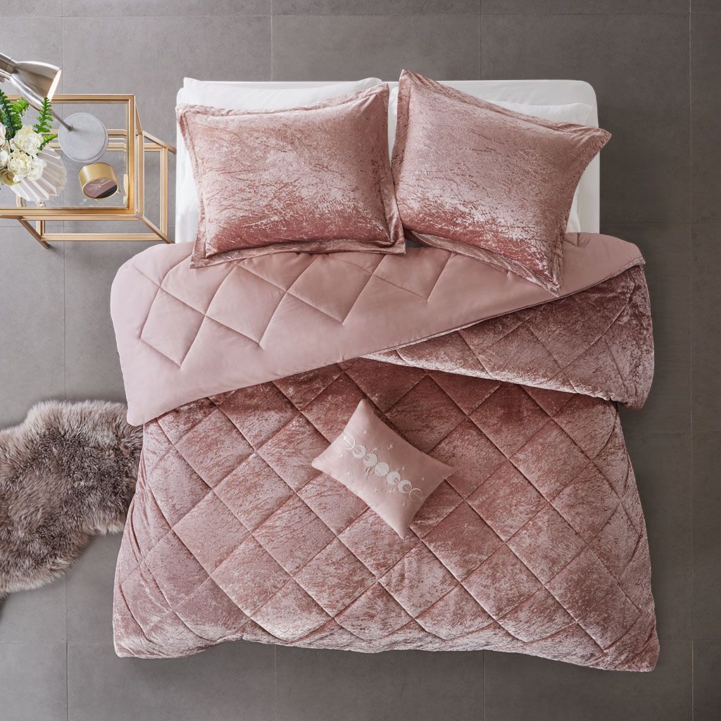 Twin/Twin XL Velvet Comforter Set with Throw Pillow image 11