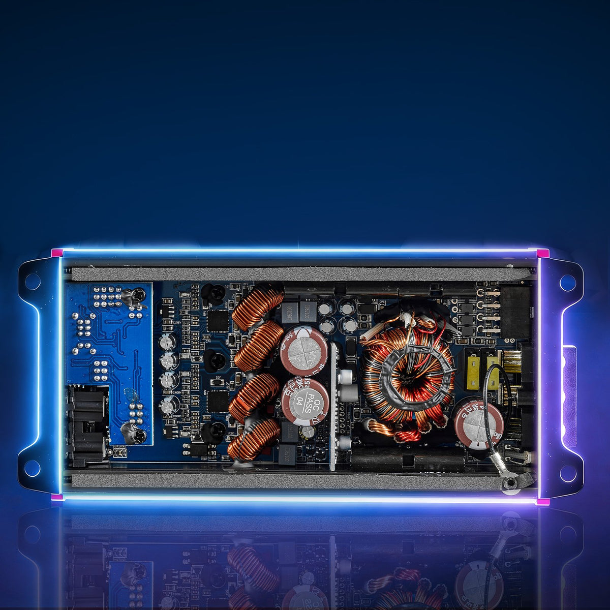 VEVOR 4 Channel Car Audio Amplifier 2 Ohm Stable Bridgeable Class D Full Range Amp Max Power 4 x 272W @ 4 Ohm / 4 x 400W @ 2 Ohm for Car SUV Truck Off-Road - 4TDDL4X200WRNVNK2001V9 - view 9