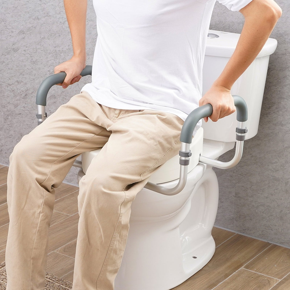 VEVOR Raised Toilet Seat, 3.5" Height Raised, 300 lbs Weight Capacity, for Standard Round Toilet, Aluminum Handrail, with EVA Armrest Padding, for Elderly, Handicap, Patient, Pregnant, Medical - AZSJGMTZDDFSTV95SV0 - view 9