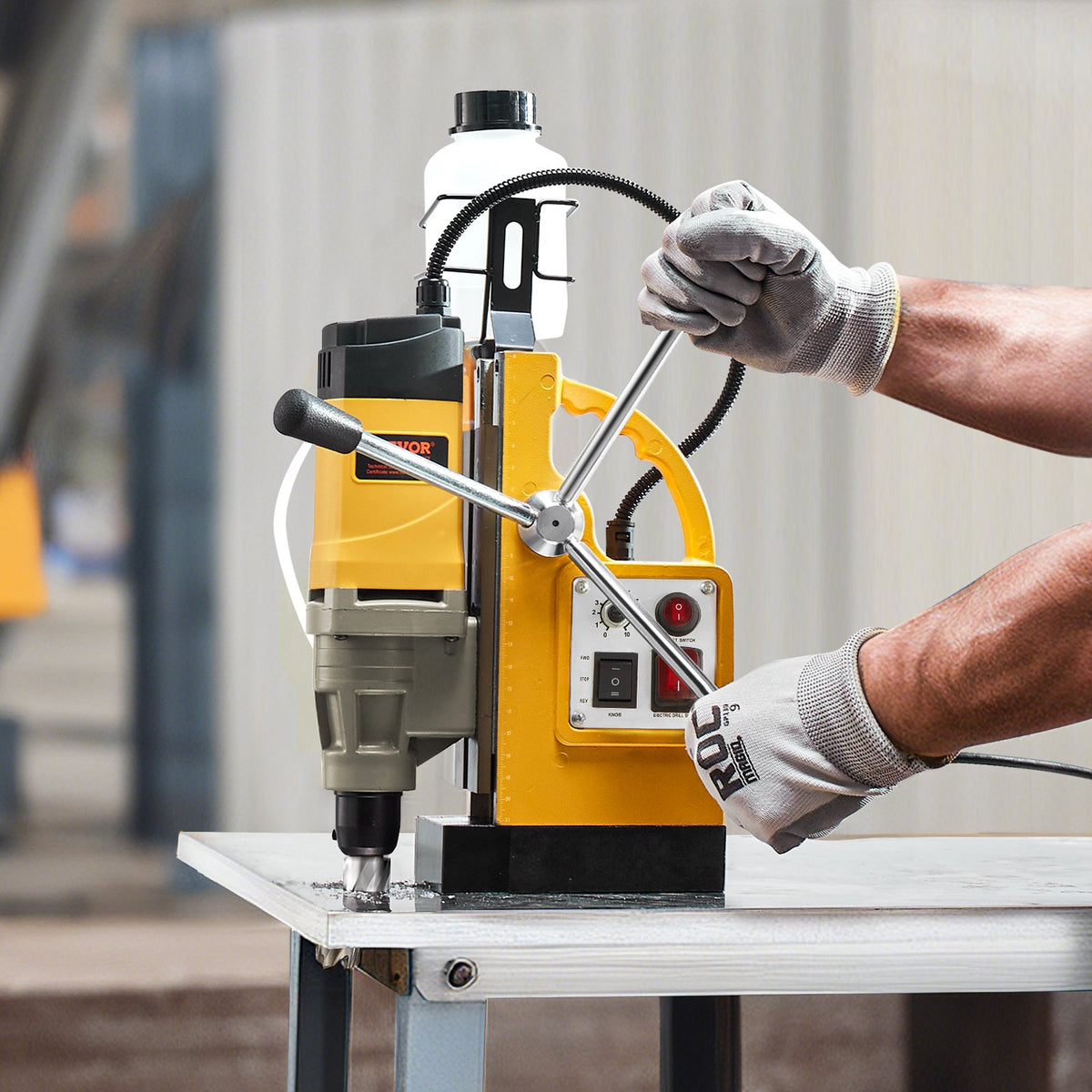 VEVOR Magnetic Drill, 1450W Motor 2 in Boring Diameter, 2878 lbf Electric Mag Drill Press, with 6 Coring Bits, Variable Speed, Drilling Machine for Metal Surface, Home Improvement Industry, Yellow - CLZJP6JT50MM91ULEV1 - view 9