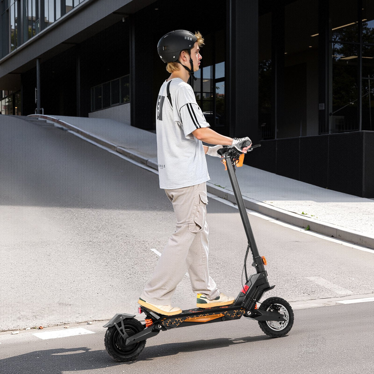 VEVOR Electric Scooter, 500W Motor, 10-Inch Tires, 24 MPH Top Speed, 25 Miles Range, Folding E-Scooter for Adults with Dual Braking, Dual Suspension & App, Max Load 330 lbs, Foldable for Commuting - CRDDTBCYYWZYWLBHR001V1 - view 9