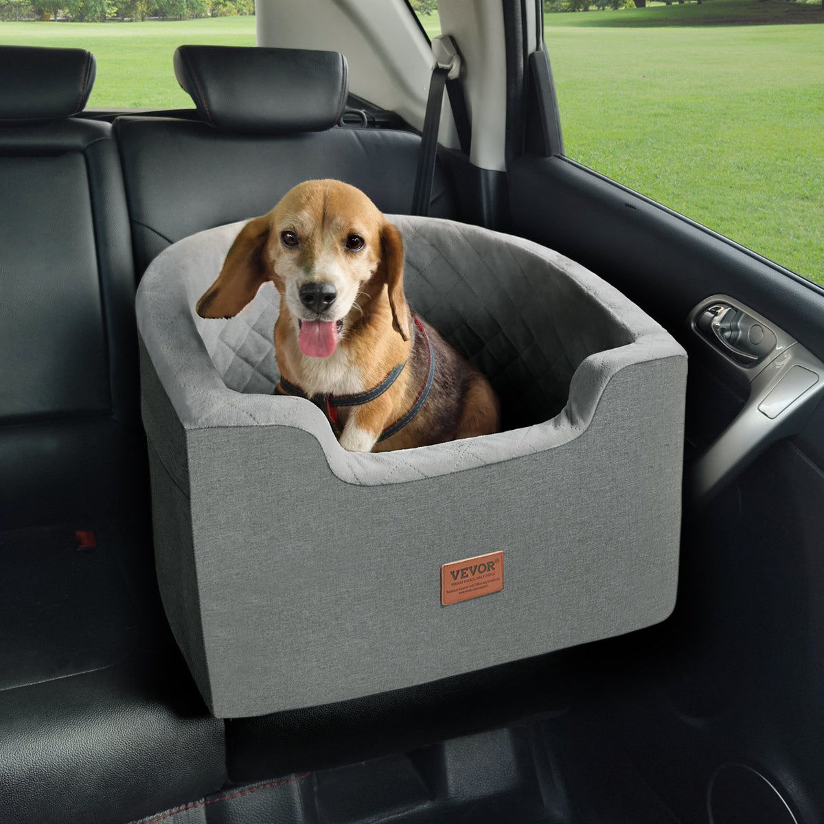 VEVOR Dog Car Seat, Waterproof Dog Booster Seat for Car with A Storage Pocket, Clip-On Safety Leash and Sponge Filling, Dog Car Bed for Small & Medium Dog up to 55lbs, Gray - CWZGQCZYTSQH1HCRMV0 - view 1