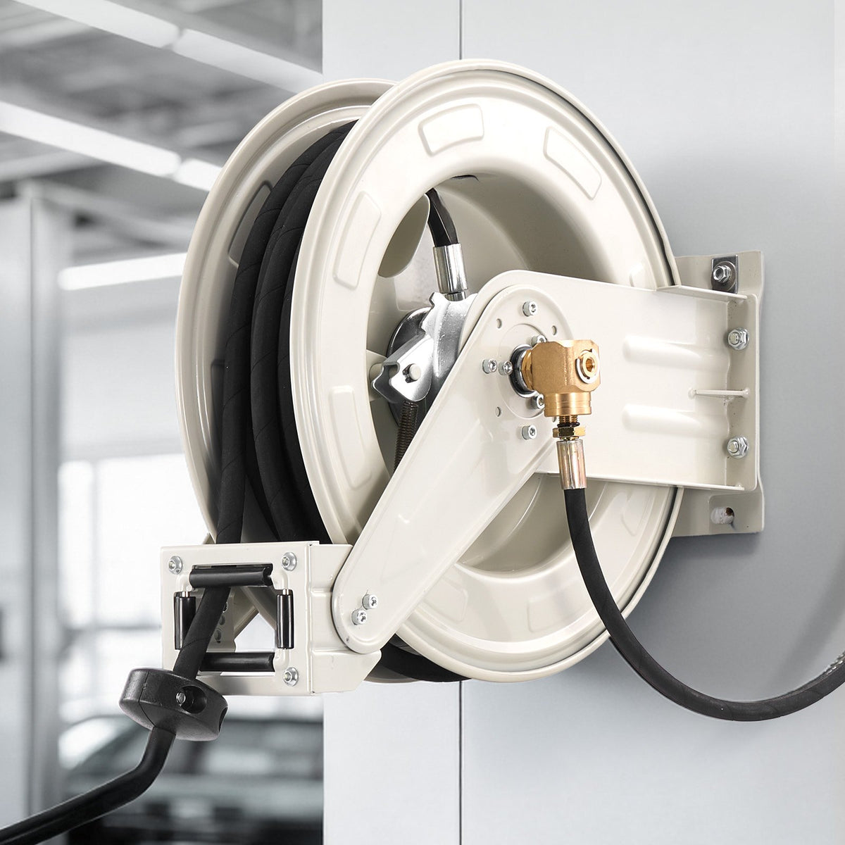 VEVOR Grease Hose Reel, 1/4 in x 50 ft Retractable, Spring Driven Auto Swivel Rewind, Max 10152 PSI, Heavy-Duty Carbon Steel Construction with Steel Wire Braided Hose, for Lube, Grease, Hydraulic Oil - CYRGJPDDK50FT5TZF001V0 - view 9