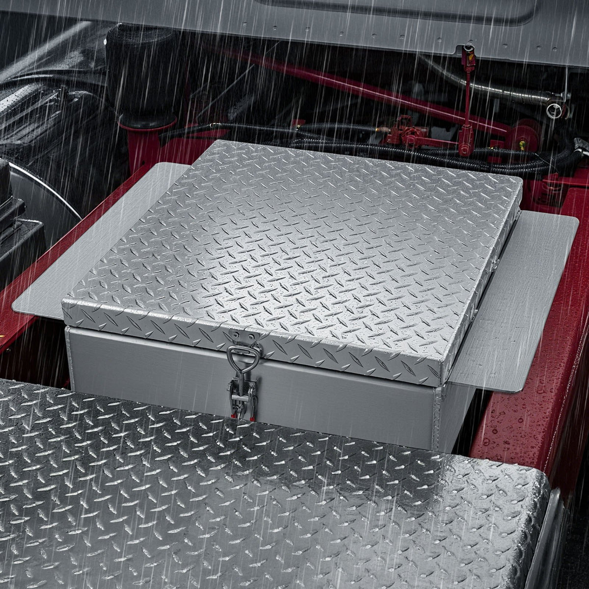 VEVOR Truck Bed Tool Box, Heavy Duty Aluminum Tool Box with Diamond Plate, Storage Toolbox Chest Organizer Supports up to 220 lbs, Ideal for Pickup, Truck Bed, RV, Trailer, 30.3 x 24 x 9 in, Silver - CZGJX22INCHYB90W5001V0 - view 9
