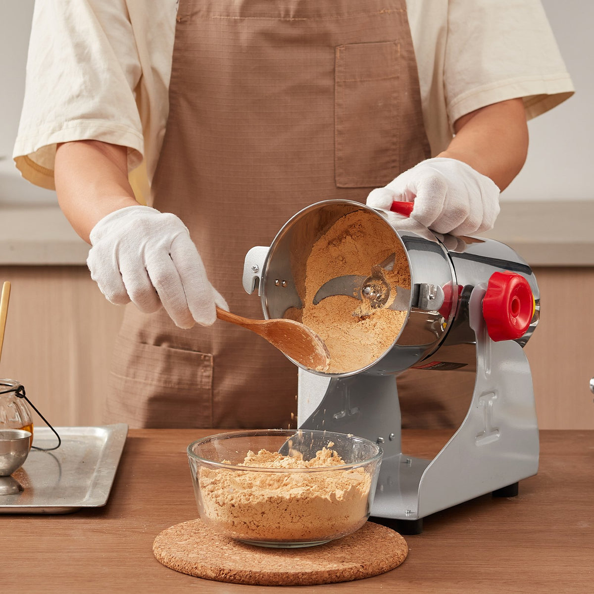 VEVOR 300g Electric Grain Mill Grinder, High Speed 1500W Commercial Spice Grinders, Stainless Steel Pulverizer Powder Machine, for Dry Grains Spices Cereals Coffee Corn Pepper, Swing Type - DDDPSGWYMJ30YEEUIV1 - view 9