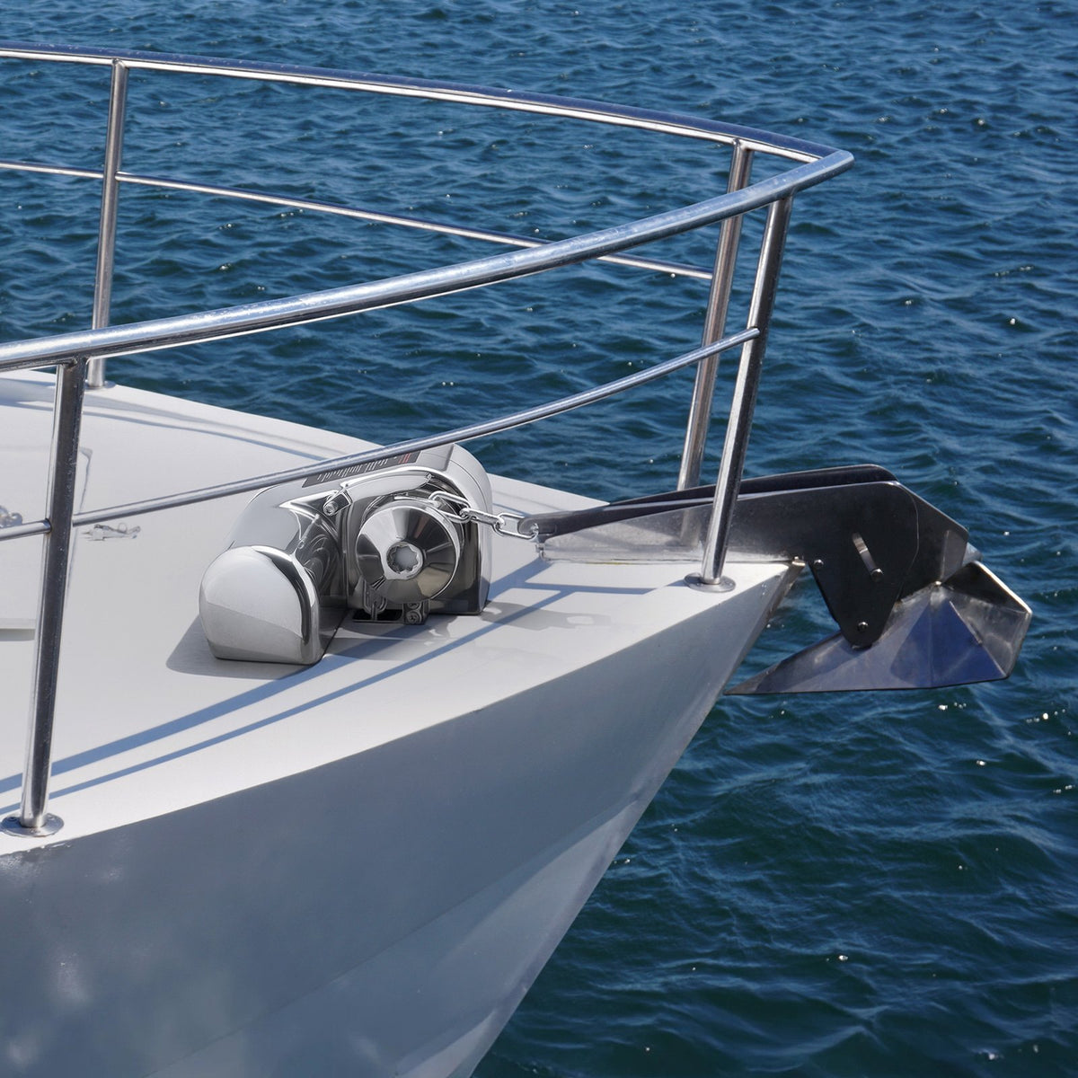VEVOR Horizontal Fishing Windlass, 12V DC 600W, Windlass Anchor Systems Fit for 1/4-Inch Chain or 9/16 & 5/8 Inch Nylon Rope, Max Pull 573 lbs, 316 Stainless Steel Construction, for Boats 23-29.5 ft - DDMJSPS700LBWVZWN001V9 - view 9