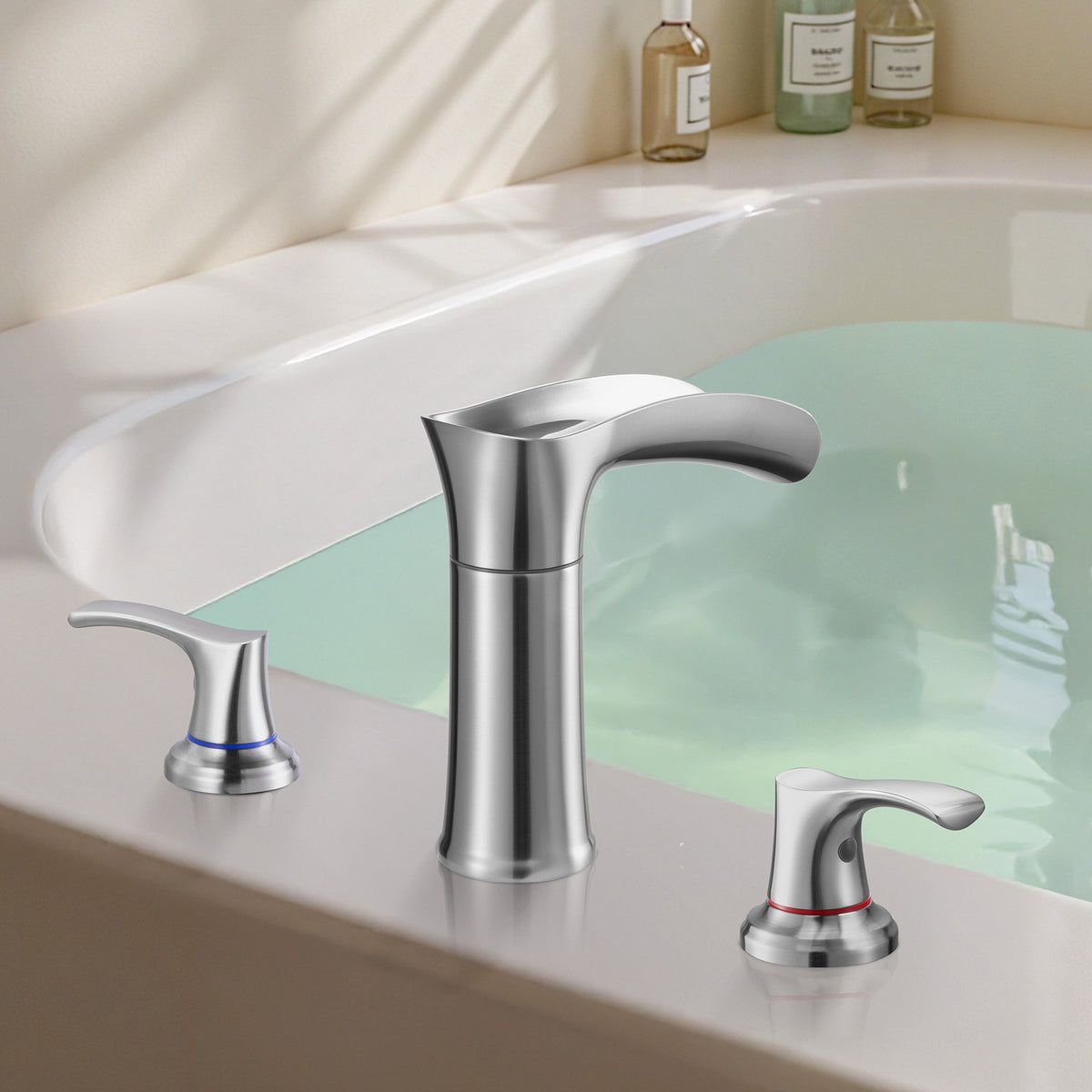 VEVOR Roman Tub Faucet, 3 Hole Waterfall Bathtub Faucet, Zinc Alloy Bath Tubs Faucets Set with 2 Handles, Deck Mount Bath Tub Faucets Set for Pet Washing, Adult Bathing, Silver, Hot & Cold Control - DFPTKBDHS2GSA6RHY001V0 - view 9