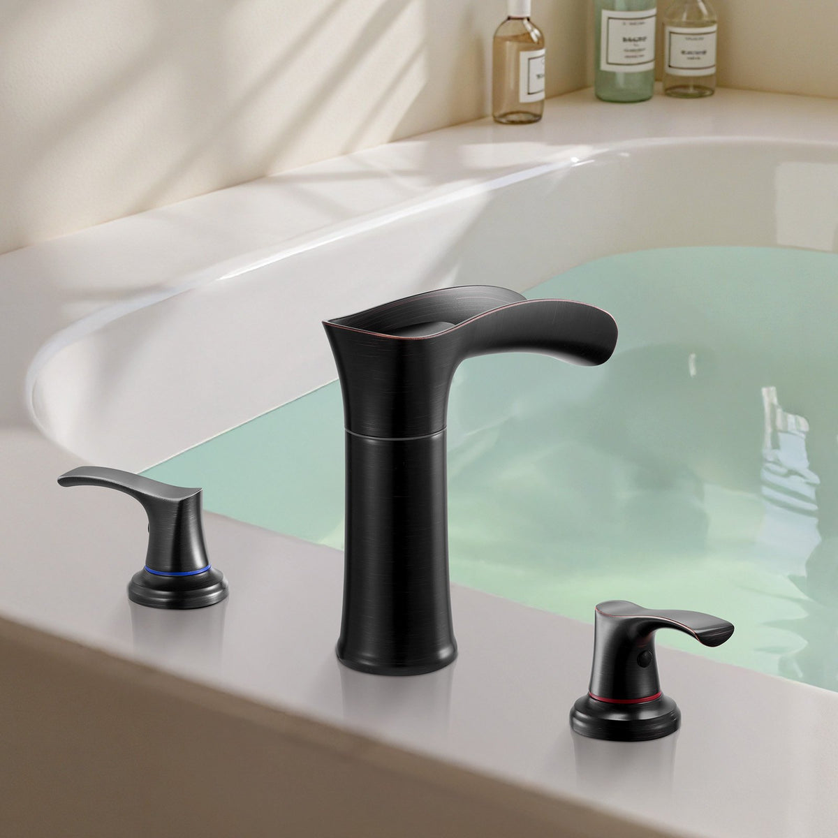 VEVOR Roman Tub Faucet, 3 Hole Waterfall Bathtub Faucet, Zinc Alloy Bath Tubs Faucets Set with 2 Handles, Deck Mount Bath Tub Faucets Set for Pet Washing, Baby Care, Adult Bathing, Oil-Rubbed Bronze - DFPTKBDHS2GSO7T38001V0 - view 9