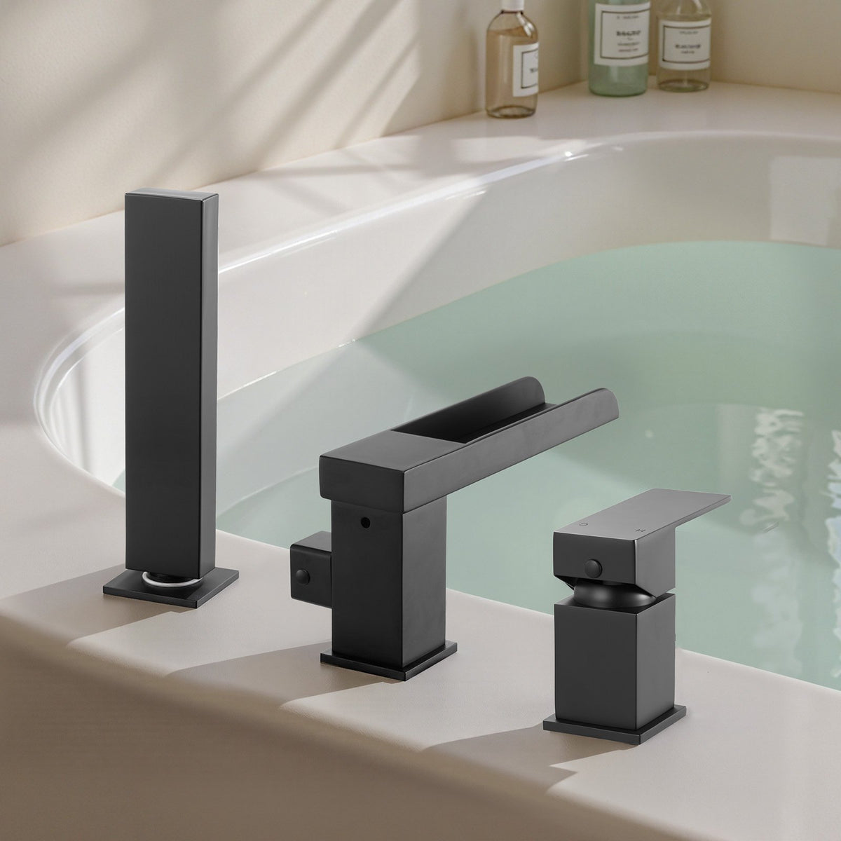 VEVOR Roman Tub Faucet, 3 Hole Waterfall Bathtub Faucet, Widespread Roman Tub Faucets with Shower Head & 1 Handle, Romans Bathtub Faucets for Pet Washing, Adult Bathing, Matte Black, Dual Water Flow - DFPTKDHS1GSBYHC7K001V0 - view 9