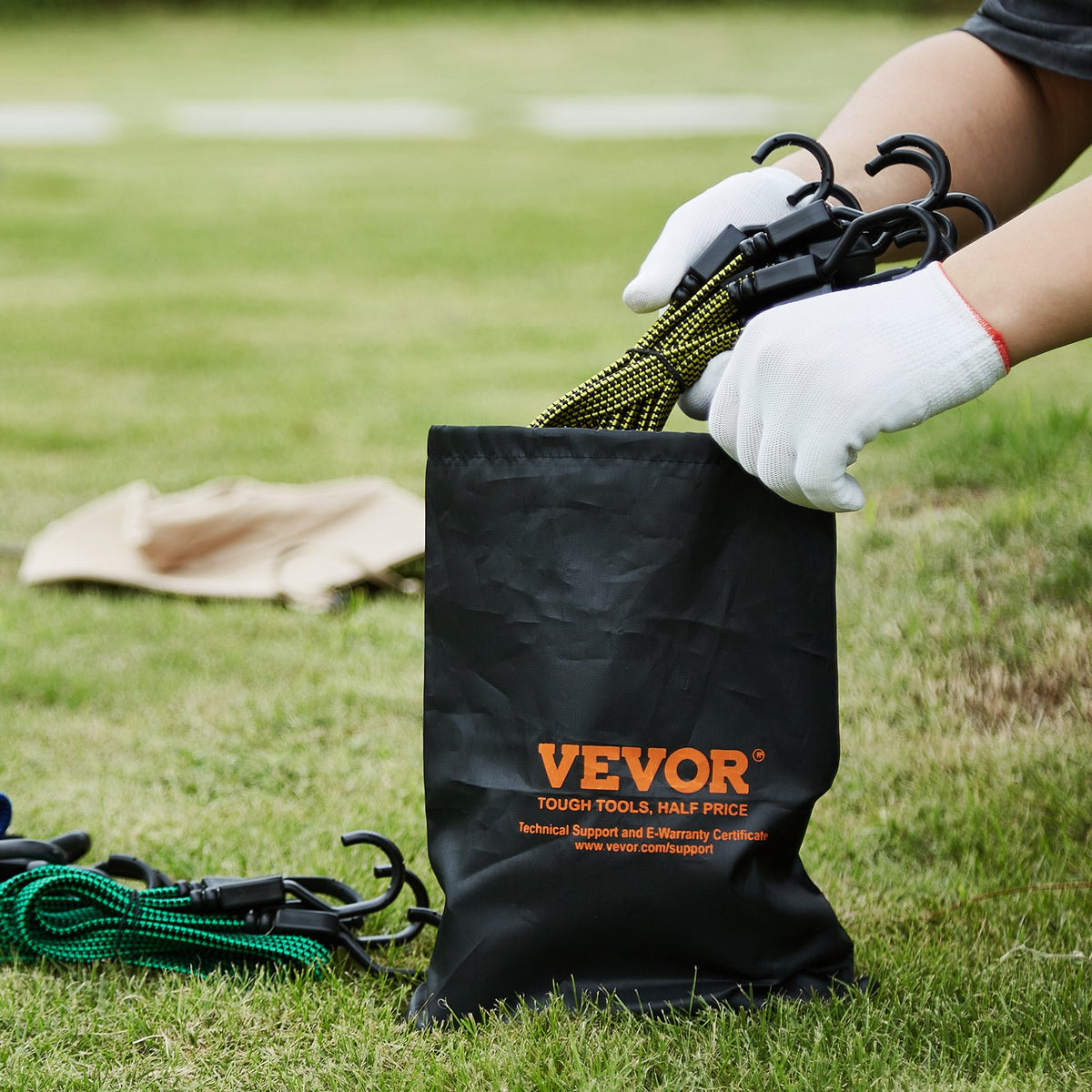 VEVOR 32 Piece Flat Bungee Cord Set, 17 mm Heavy Duty Bungee Straps with A3 Steel J-Hooks, Includes 10", 18", 24", 32", 40", Bungee Rope with Portable Storage Bag, 6 Clips & Canopy Ties - DLKZDW28PCSBP62SQV0 - view 9