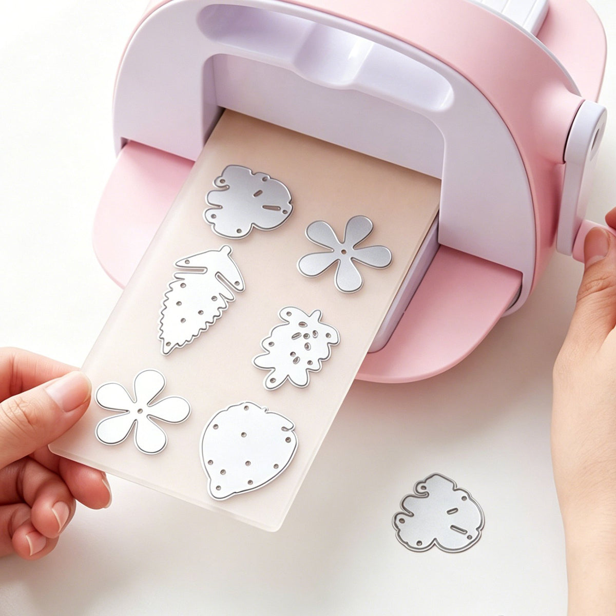VEVOR Cutting Plates, 6 Pcs, 6.69 x 3.15 x 0.1 in, Clear Polycarbonate Material, Die Cut Pads Compatible with VEVOR Die Cutting and Embossing Machine KM-1830, for Scrapbooking and Card Making - DPPJ3INCHSD0Y8NQ5001V0 - view 9
