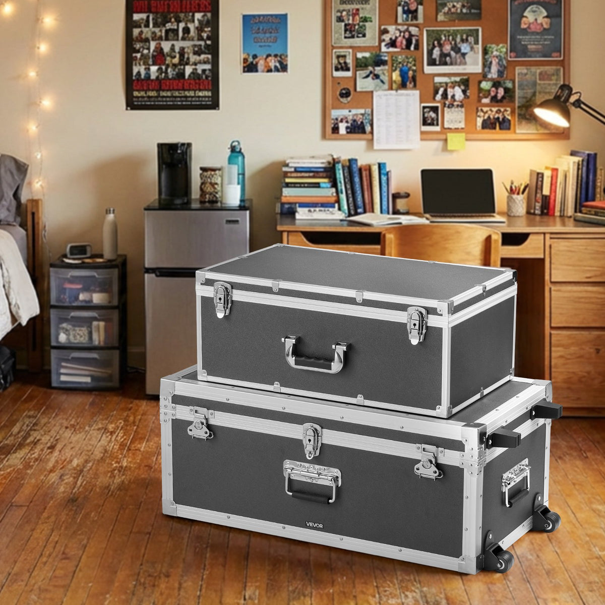 VEVOR Metal Storage Trunk, Set of 2, Wooden Suitcase Storage Boxes with Padlocks, Large Trunk Includes Casters and 3 Metal Handles, Decorative Store Chest with Lids for Travel, Apartment, Dorm, Gray - DXJSCWX2833IHUG4D001V0 - view 9