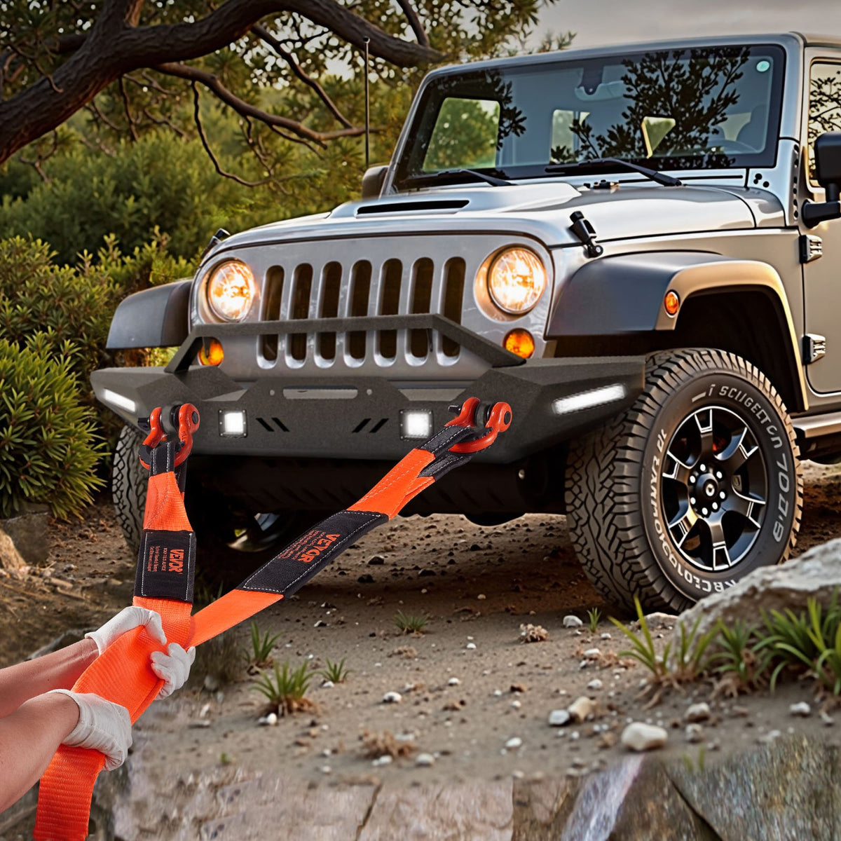 VEVOR Recovery Tow Strap 3 inches, 8 feet 36,000 lbs Break Strength, Triple Reinforced Loop Straps, Tree Saver, Winch Line Extension Strap, Off Road Towing and Recovery, Extreme Weather Resistance - DZDL8FT3INCG38O3C001V0 - view 9